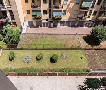 Via Tito Vignoli, Milan, Lombardy 20146 - Photo 6