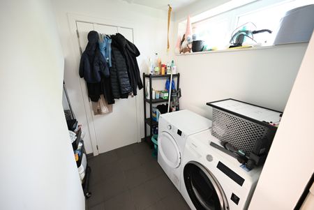 Stijlvolle VRIJSTAANDE nieuwbouwwoning met TUIN en GARAGE! - Foto 3