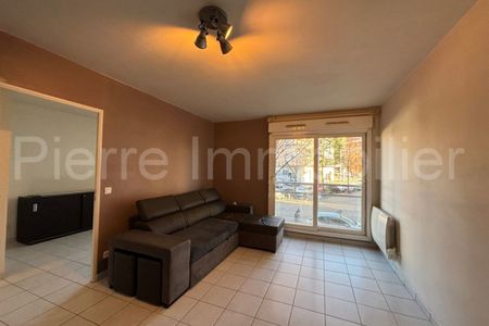 T2 PROCHE CENTRE VILLE +GARAGE - Photo 3