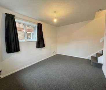 1 bedroom house to rent - Photo 2