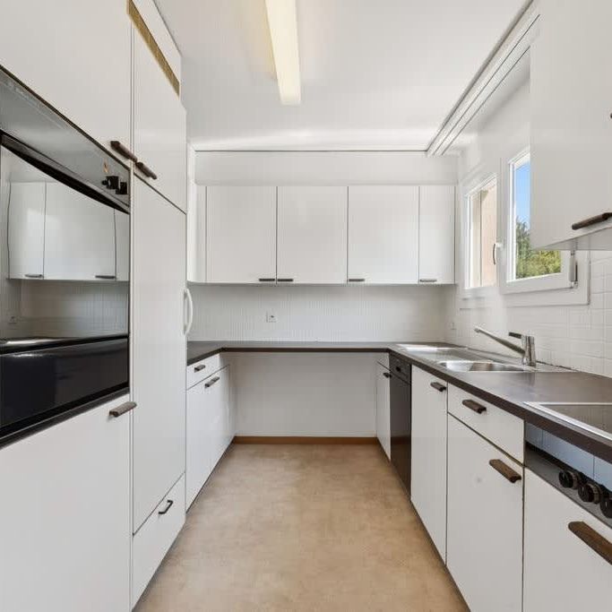 4.5 Zimmer, 94 m², 2. Stock - Photo 1