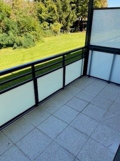 Sehr schöne Singlewohnung mit großem Balkon, Mansardenzimmer und neuem Bad - Foto 1