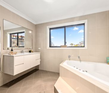 A Timeless Family Retreat - Photo 1