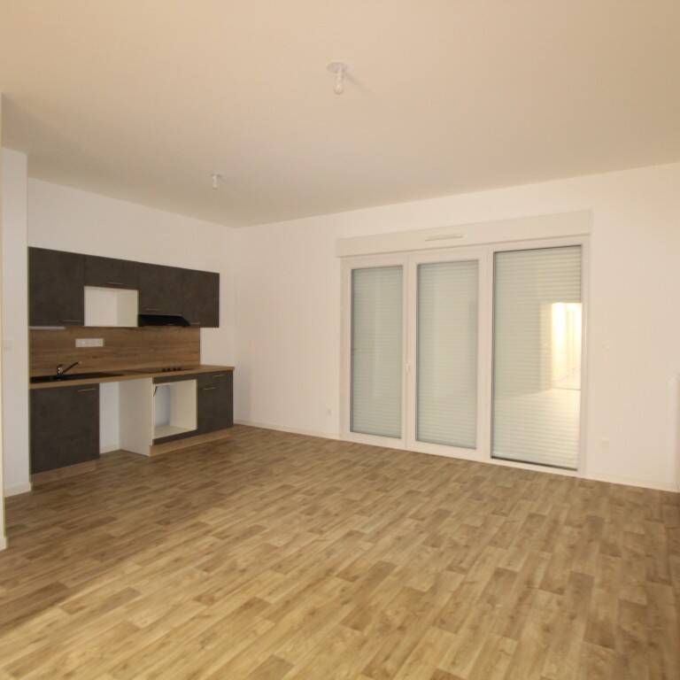 Appartement 4 pièces - - Photo 1