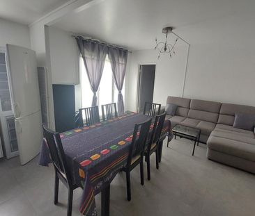 Appartement meublé type 3 avec parking aérien en résidence sécurisée - Photo 1