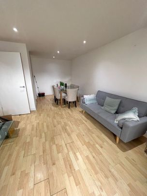 3 bedroom apartment to rent - Photo 1