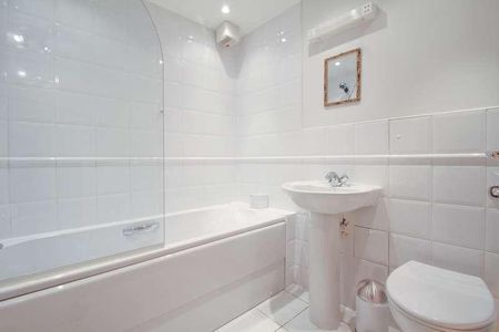 Greenfell Mansions, Glaisher Street, London, SE8 - Photo 3