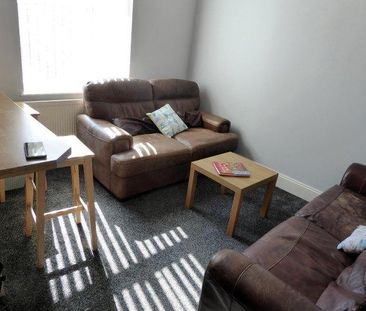 6 bedroom house share to rent - Photo 1