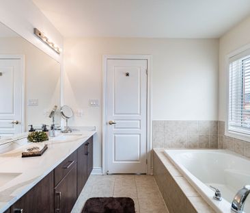 For Lease - 1 Orangeblossom Trail, Brampton, Ontario - Photo 1