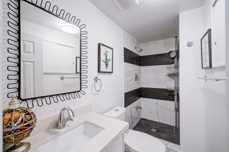 For Lease - 306 Wenlock Avenue, Richmond Hill, Ontario - Photo 4