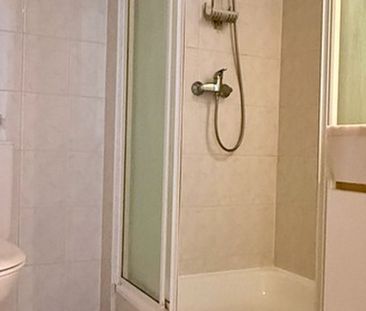 Appartement te huur in Lanaken voor € 920 met 1 slaapkamer - Photo 3