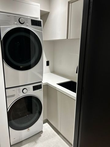 For Lease - 1006 Garrard Avenue, Mississauga, Ontario - Photo 2