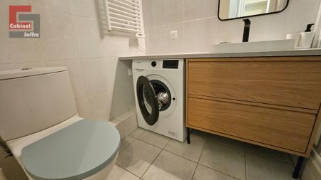 Location Appartement 1 pièce 26m² FONTAINEBLEAU 77300 - Photo 3