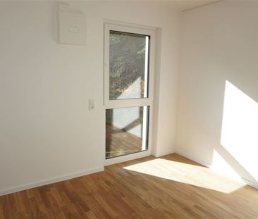 Ideale Lage mit Moselblick!!! 2 ZKB inklusive Einbauküche und Balkon - Photo 3