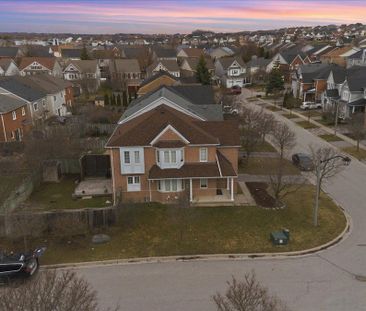 For Lease - 1456 Lyncroft Crescent, Oshawa, Ontario - Photo 2