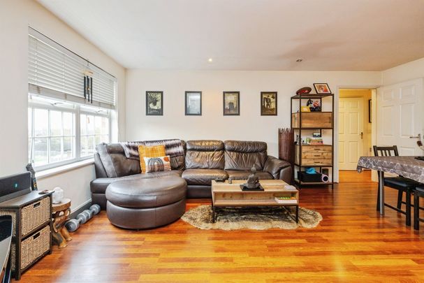 Fulmen Close, Lincoln - Photo 1