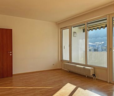 Südseitige 2 Zimmer-Wohnung mit Loggia inkl. PKW-Stellplatz - Photo 1