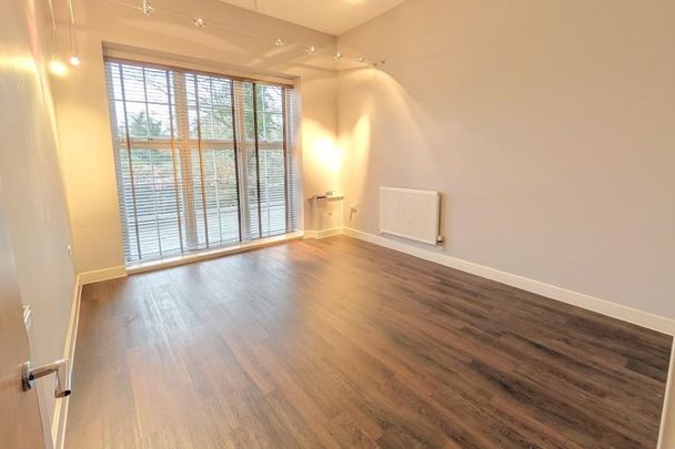 4 bedroom townhouse to rent - Photo 1