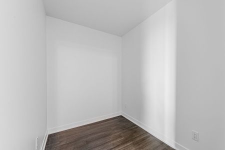 For Lease - 185 Alberta Avenue Unit# # 810, Toronto, Ontario - Photo 3