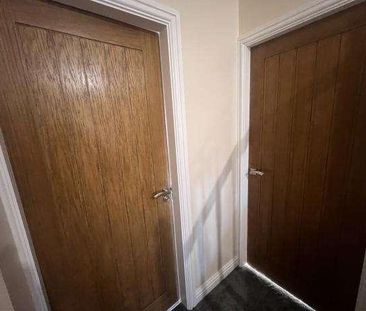 Bowling Hall Road, Bradford, BD4 - Photo 3