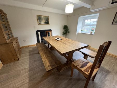 4 bedroom detached house to rent - Photo 5