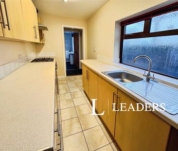 2 bedroom house to rent Ivy House Road, Stoke-on-Trent, Staffordshi... - Photo 5