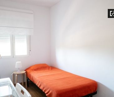 madrid, Community of Madrid 28033 - Photo 5