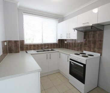 WALKING DISTANCE TO LIVERPOOL CBD - Photo 4