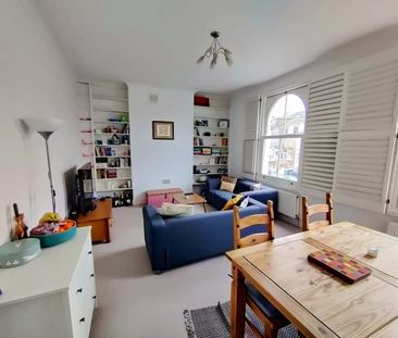 Room in a Shared Flat, Martell Road, SE21 - Photo 2