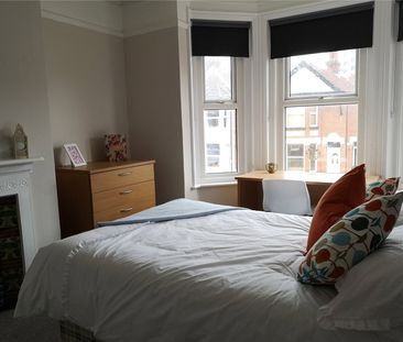 5 bedroom semi-detached house to rent - Photo 3