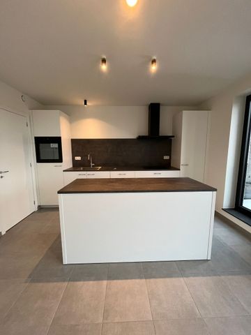 Ruim BEN-appartement met 2 slaapkamers en terras - Foto 2