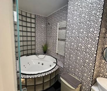Apartament 3 camere Centru - zona pietonala, modern - Fotografie 3