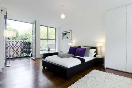 Christchurch Hill, Hampstead, NW3 - Photo 4