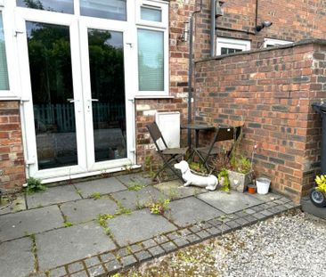 2 Bedroom Terraced To Let - Photo 3