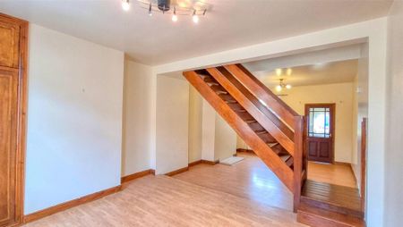 2 bedroom terraced house to rent - Photo 4