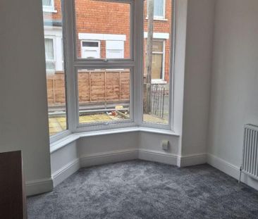 2 bedroom house to rent - Photo 1