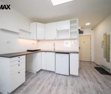 Pronájem bytu 1+kk 24 m² - Photo 4