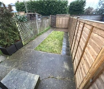 2 bedroom ground floor maisonette to rent - Photo 4