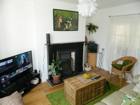 24 Lumfiord Avenue, Whitehead, BT38 9NR - Photo 2