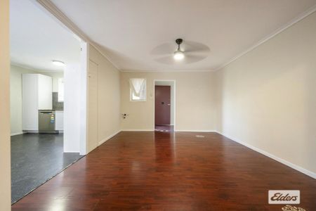 Renovated 4 Bedroom Family Home - Photo 2