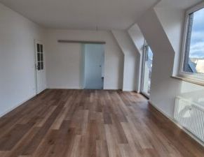 Schumannstr. 25, Wohnung 13 ~~~ Einbauküche der Vormieter gegen Entgelt, Balkon, Bad mit Wanne und Dusche, Gäste-WC, Multimediaspiegel im Bad, Stellplatz anmietbar - Foto 1