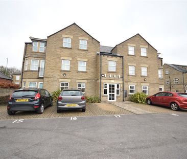 21, Manor Fold, Horsforth, Leeds, West Yorkshire, LS18 4DG - Photo 4