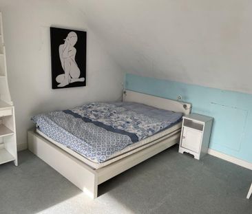 Vermiete drei Zimmer an Studentinnen - Photo 1