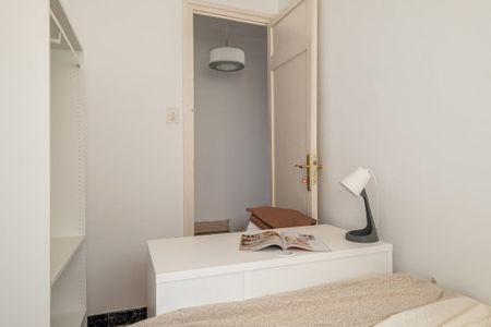 Carrer de Mallorca, Barcelona, Catalonia 08026 - Photo 4