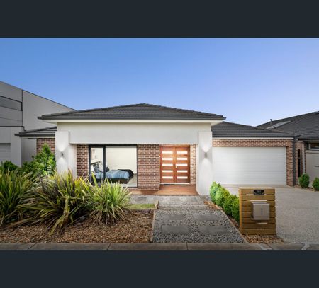 57 Higgins Street, Fraser Rise, Vic 3336 - Photo 2