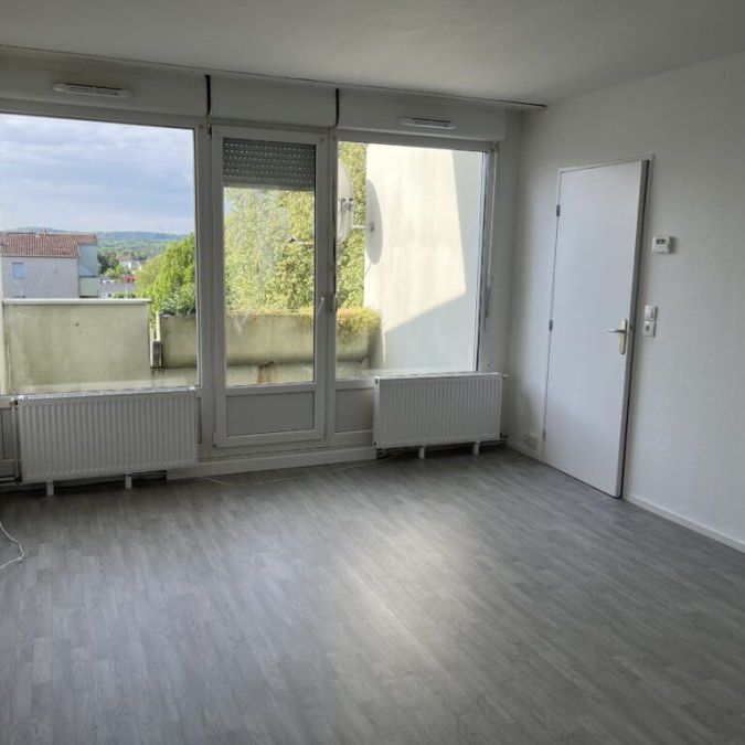 Appartement 3 pièces à - Photo 1