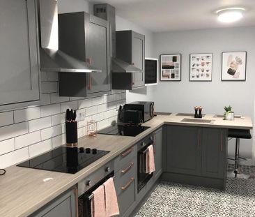 1 bedroom in a house share to rent - Photo 1