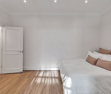 Onslow Gardens, London, SW7 flat to rent - Photo 3