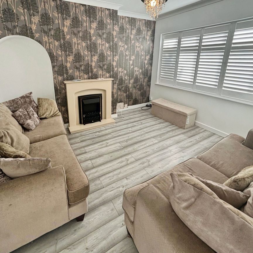 Trent Avenue, Upminster, RM14 - Photo 1