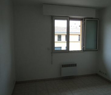 Studio - Aix-En-Provence (13100) - 17.23 m² - - Photo 1